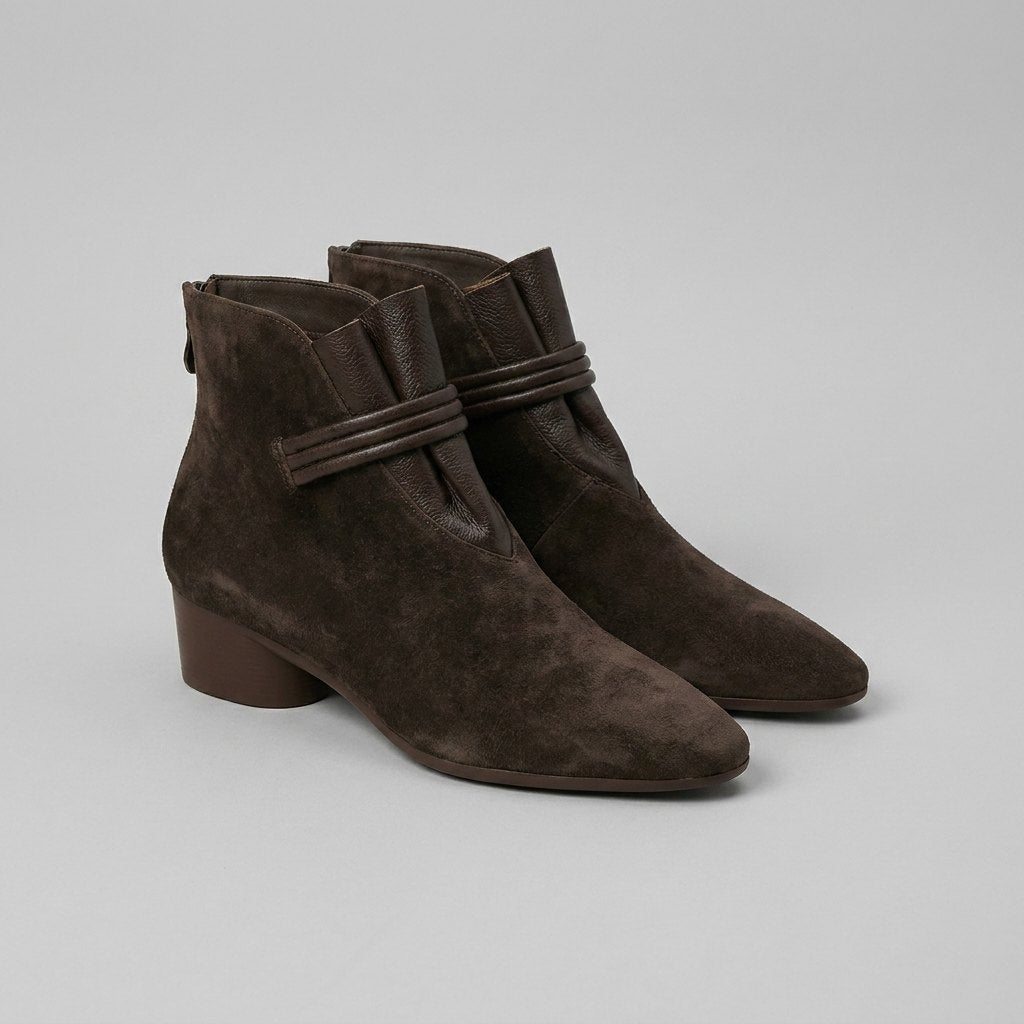 Viva suede ankle boots brown pair