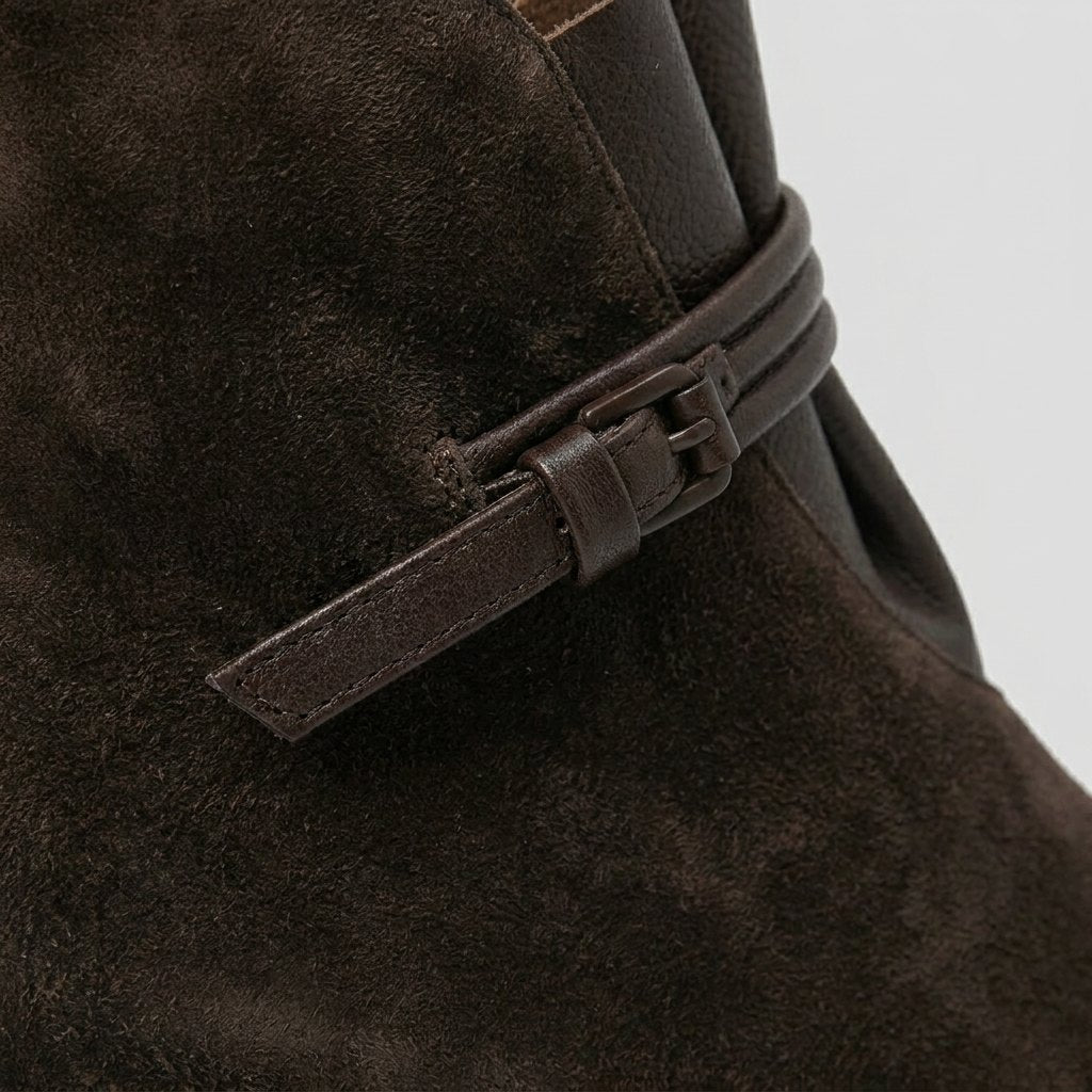 Viva suede boot strap detail