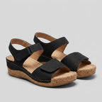Wanda walking sandals black