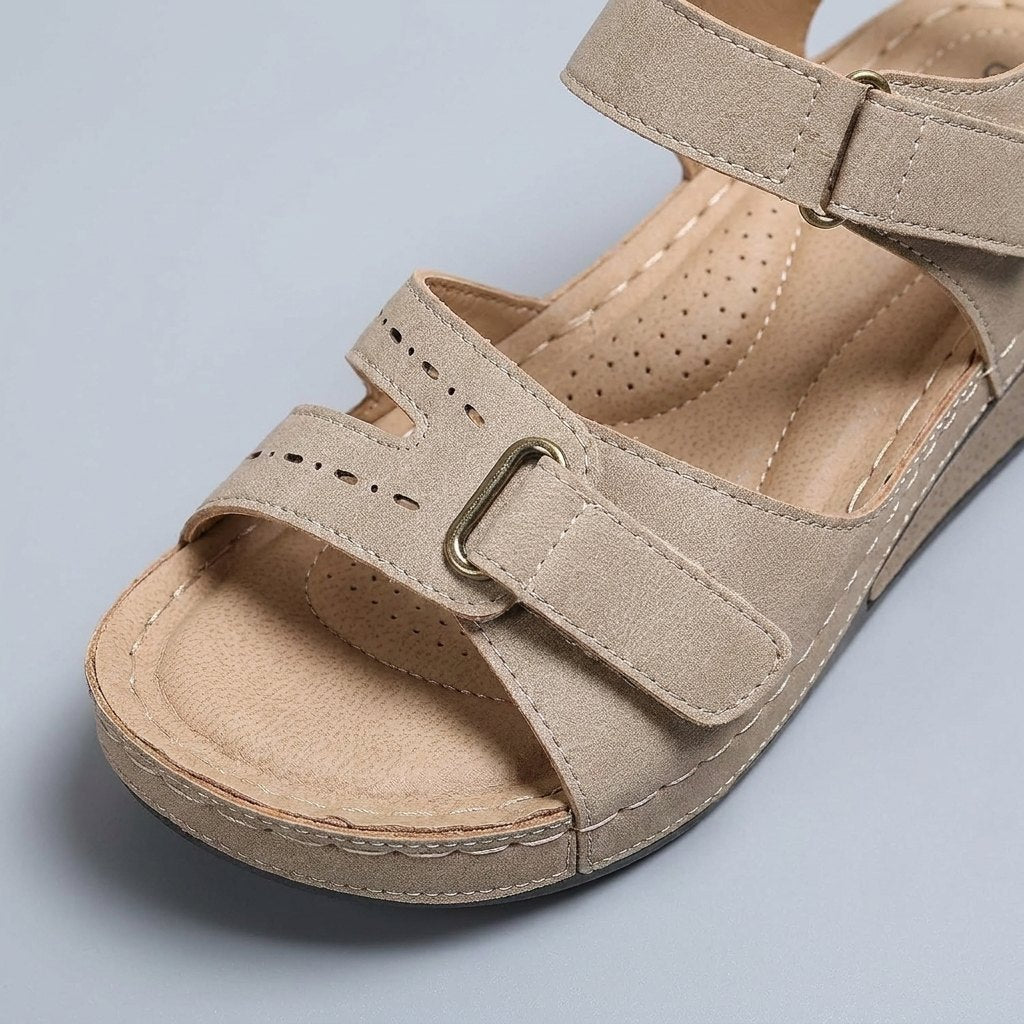 Wanda walking sandals footbed detail