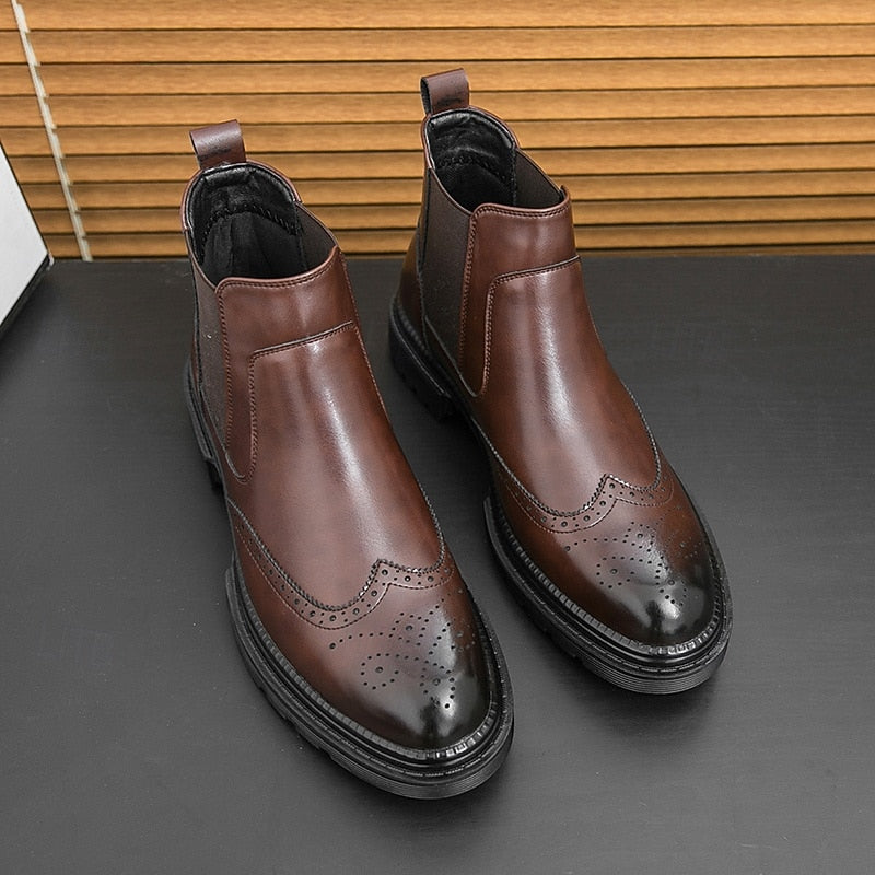 Alastor | Wingtip Chelsea Boots – front view