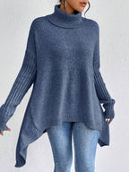 Audrey Cozy Sweater by Vera Noir – hem detail