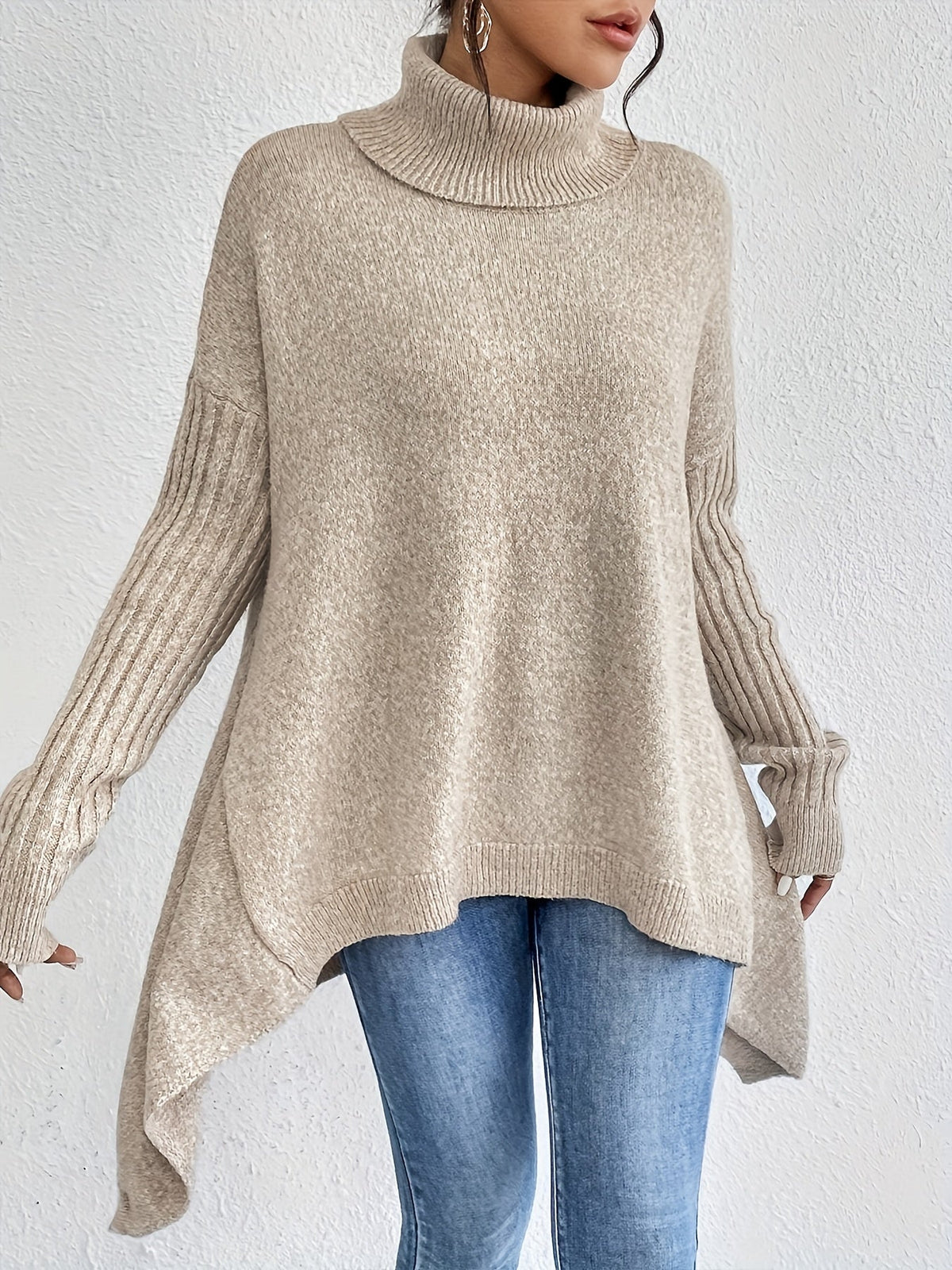 Audrey Cozy Sweater by Vera Noir – fabric texture close-up