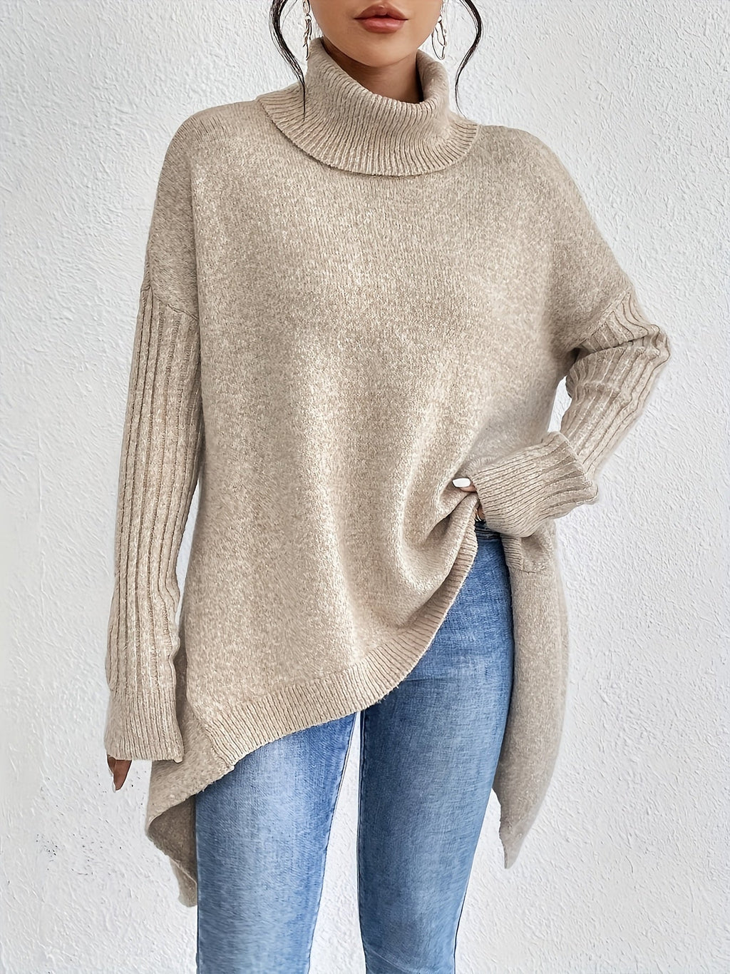 Audrey Cozy Sweater by Vera Noir – cozy knit close-up