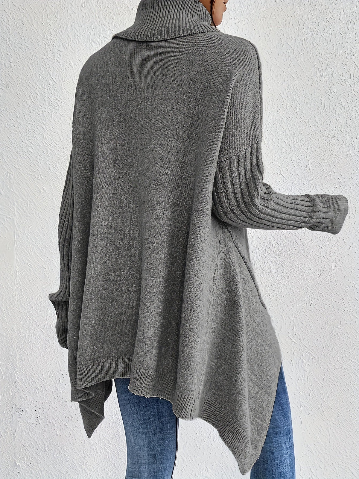 Audrey cozy sweater, texture and stitch detail
