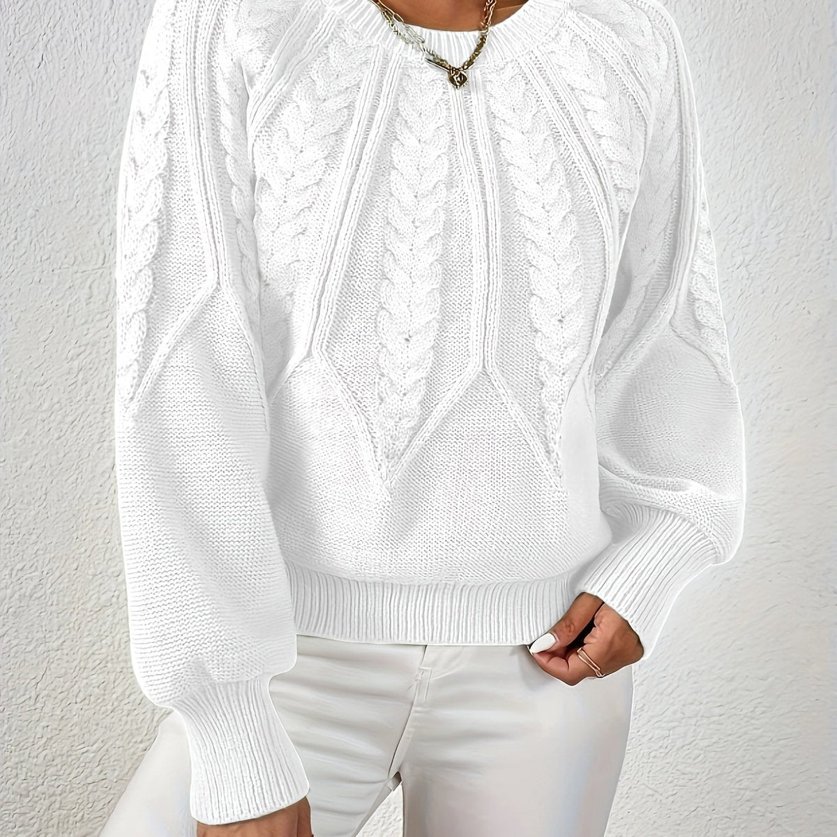 Cassidy | Cable-Knit Round-Neck Sweater – close-up