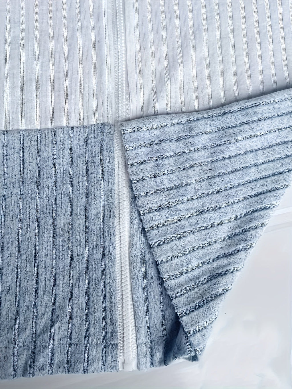 Cecilia | Textured Colour-Block Hooded Jacket – detail view