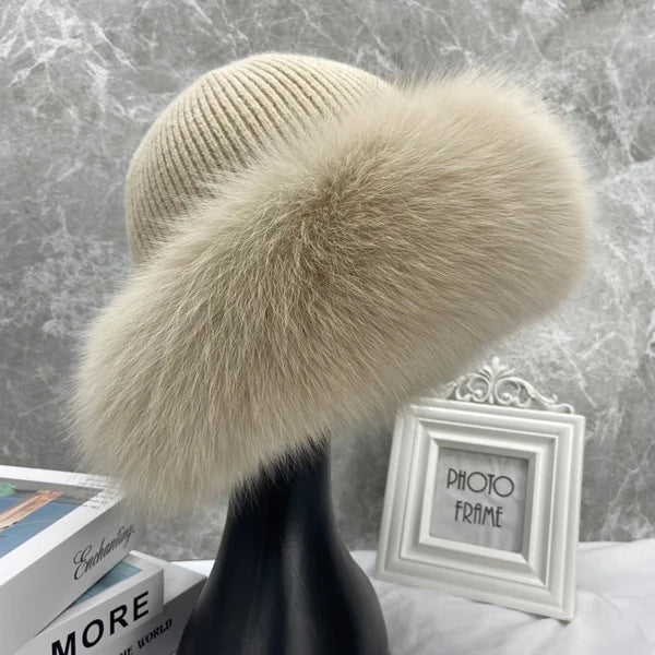 Cosima elegant faux fur hat, texture detail