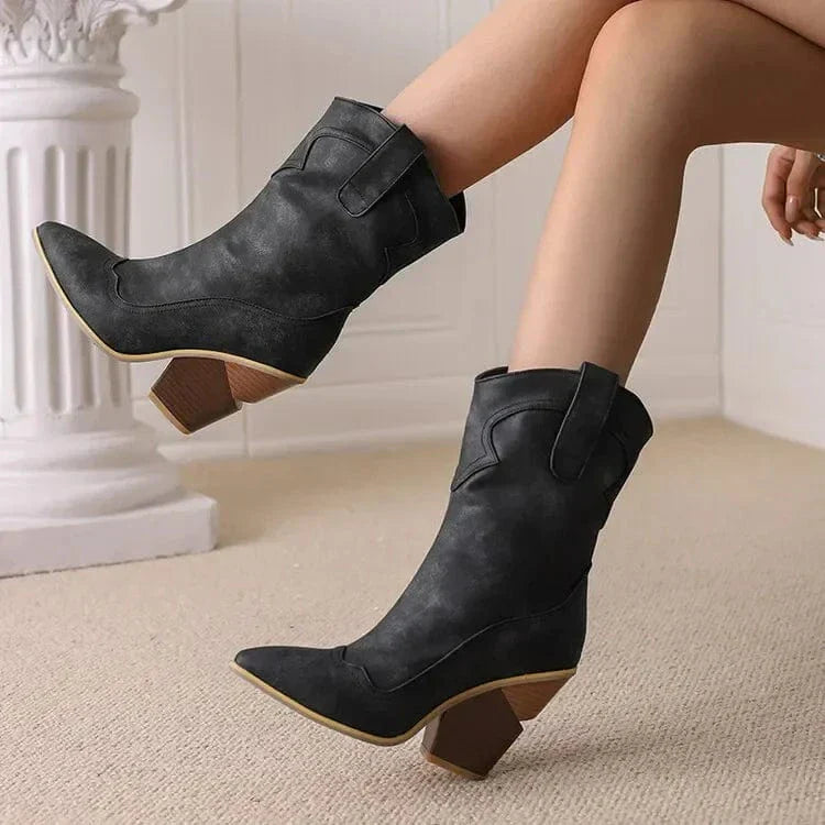 Deborah Western Boots – detail view