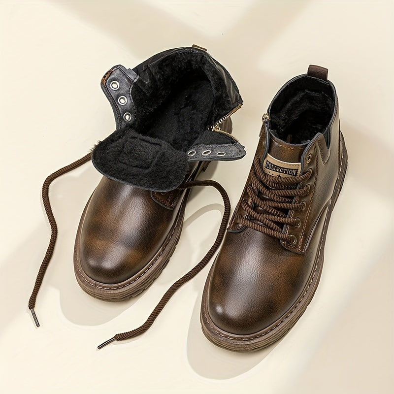 Duncan | Fleece-Lined High-Top Boots – close-up