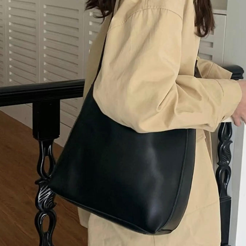 Ellaiza | Classic Buckle Shoulder Bag – styled view