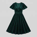 Emeraude | Ribbed Velvet Midi Dress by Vera Noir – front view