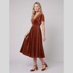 Emeraude | Ribbed Velvet Midi Dress by Vera Noir – in caramel