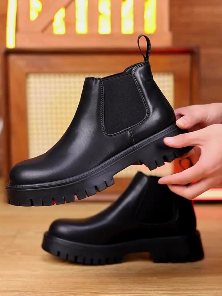Foster | Elastic-Panel Chelsea Boots – side view