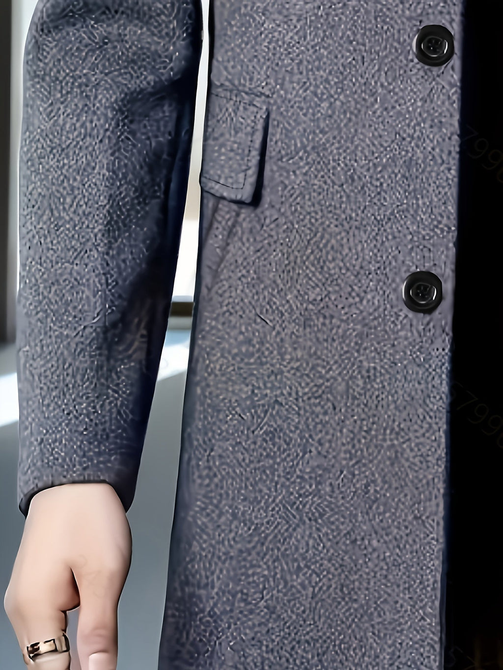 Gerard | Refined Single-Breasted Overcoat – detail view