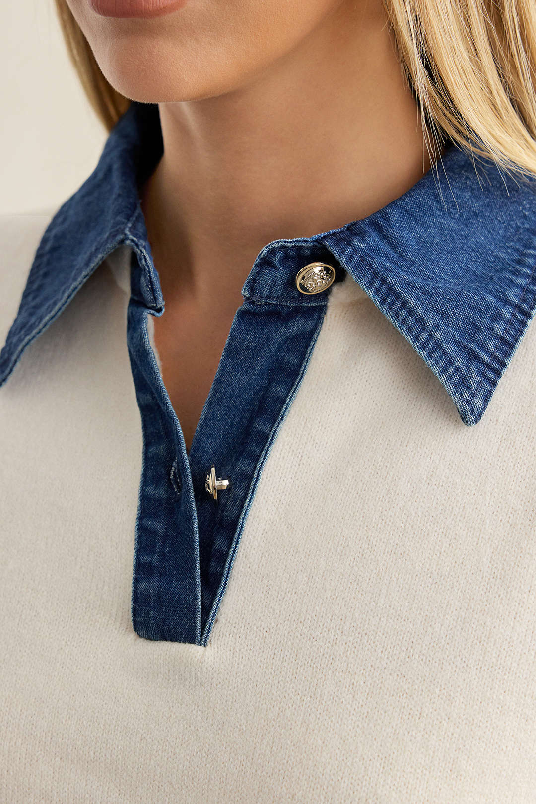 Hedda denim-collar patchwork knit sweater by Vera Noir – fabric close-up