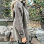 Isa Mid-Length Double-Breasted Coat – close-up