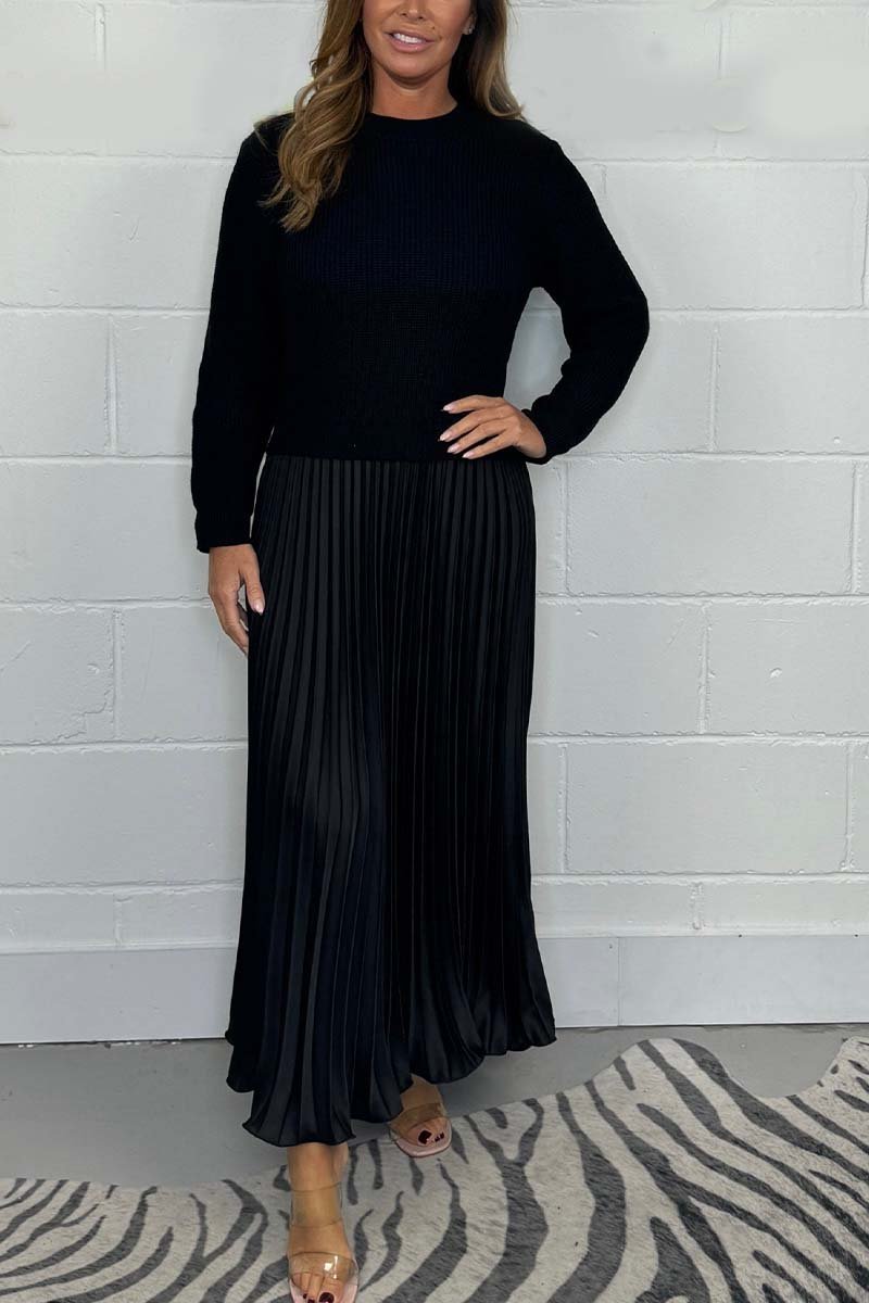 Jacoba winter dress, skirt panel detail close-up