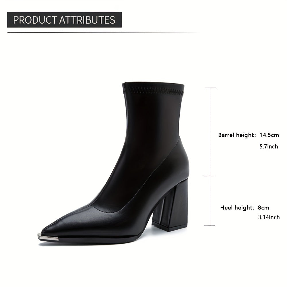 Julietta | Pointed-Toe Chunky Heel Ankle Boots – detail view