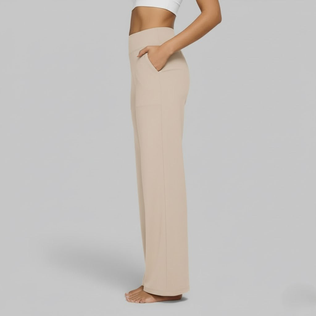 Junessa | Relaxed Wide-Leg Pants – side view