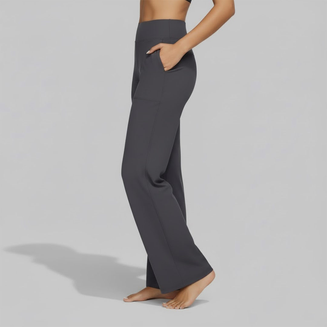 Junessa | Relaxed Wide-Leg Pants – side view