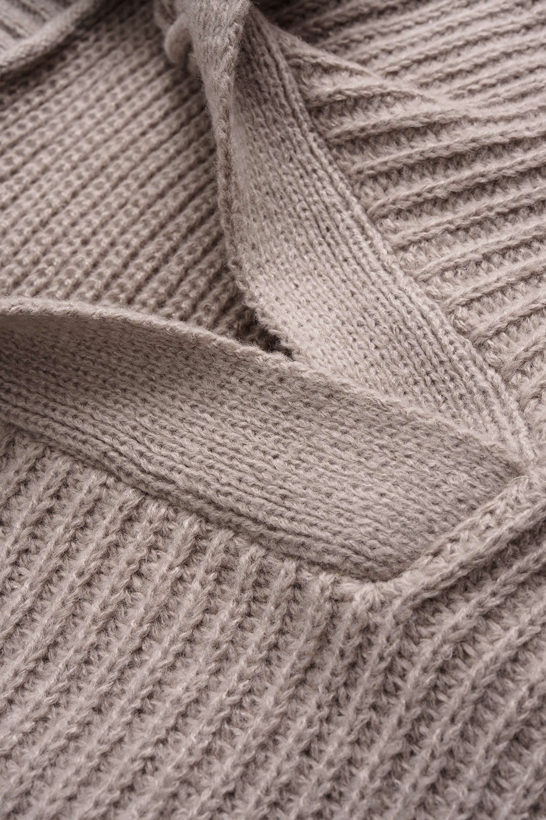 Katja Ribbed Knit Sailor-Collar Sweater by Vera Noir – detail view