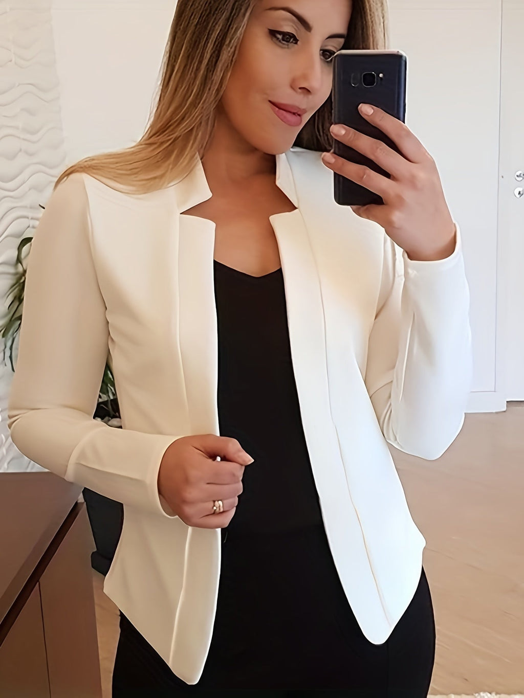 Kirsten Notch Collar Open Blazer – detail view