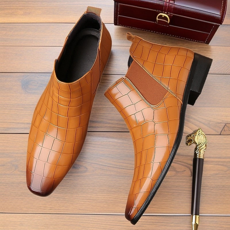 Leland | Refined Chelsea Boots – detail view