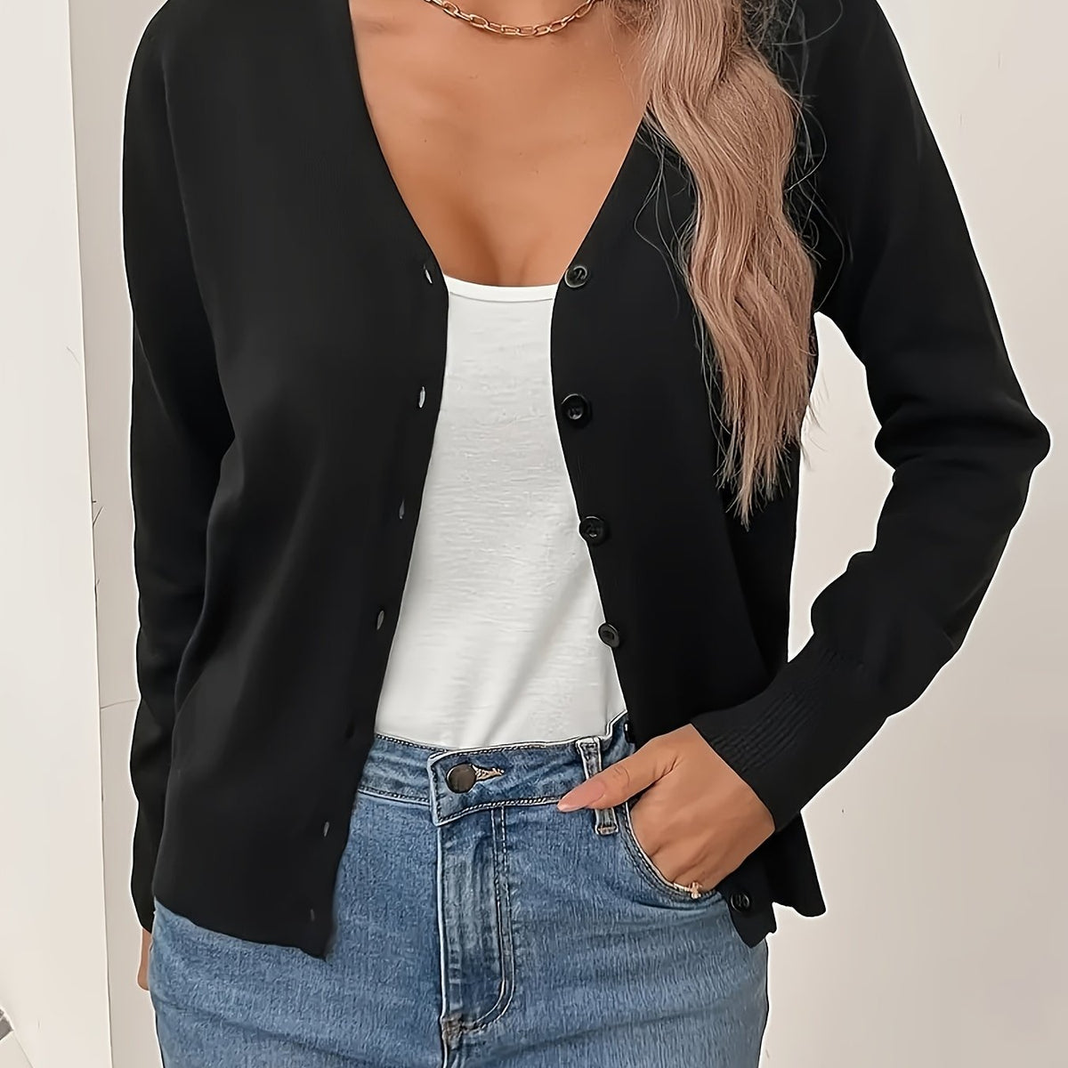 Lindsey | Refined Everyday Cardigan – front view