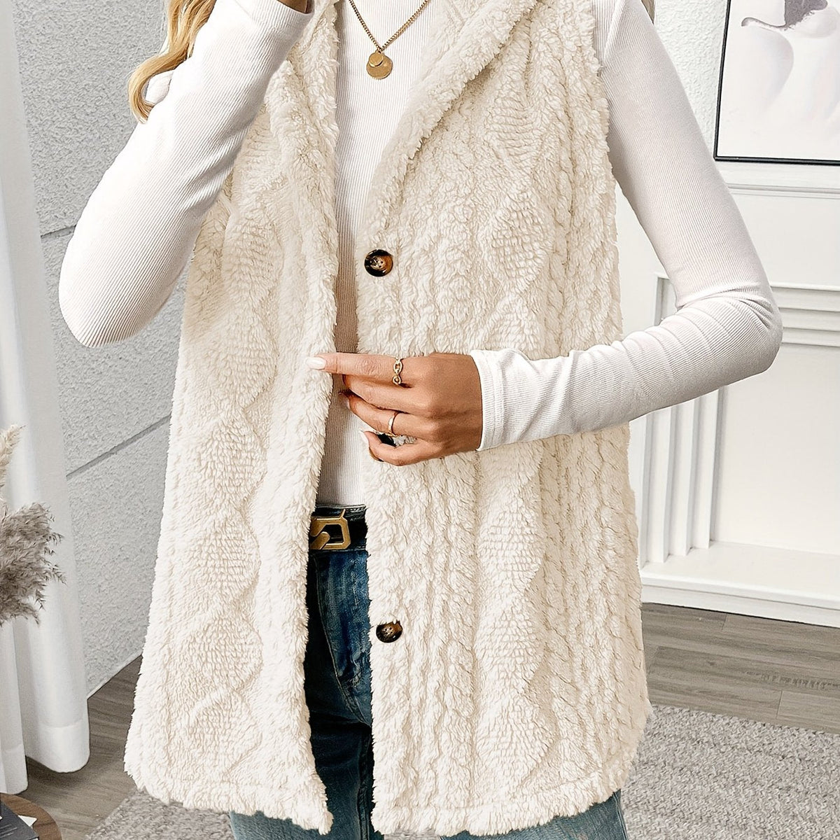 Lorenna | Cozy Hooded Sleeveless Vest – front view