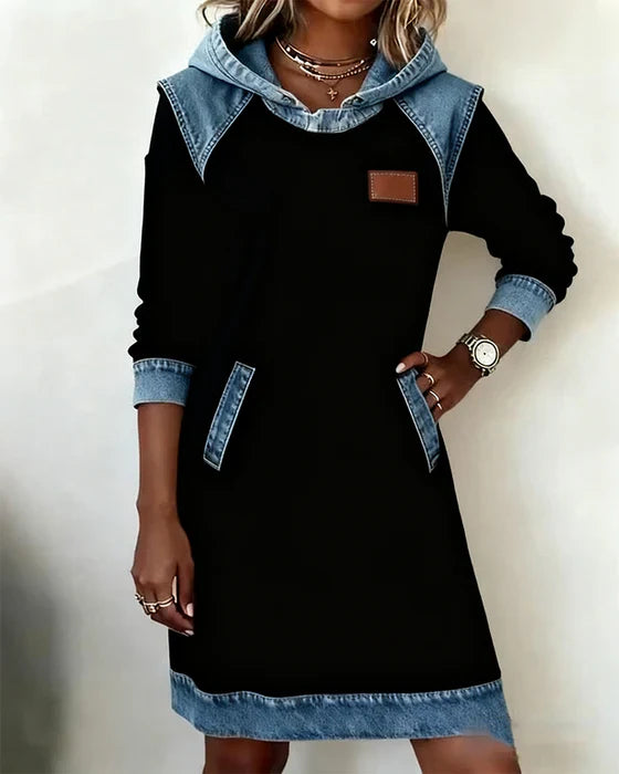 Lunariae casual dress with contrast hood, back view