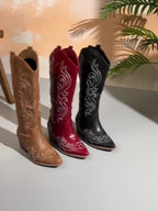Mackenna Winter Grace Boots – detail view