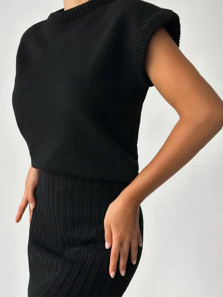 Maratea Rib Sleeveless Set – styled view