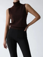 Marenton High-Neck Vest – detail view