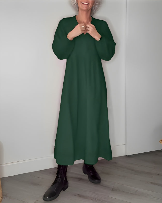 Marisande slimming long dress with V-neckline, side view