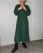 Marisande slimming long dress with V-neckline, side view