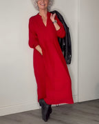 Marisande slimming long dress with V-neckline, fabric close-up