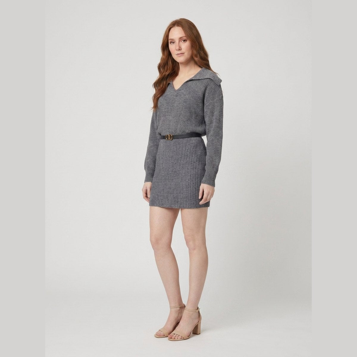 Natasja | Long-Sleeve Soft Jersey Knit Dress by Vera Noir – in grey