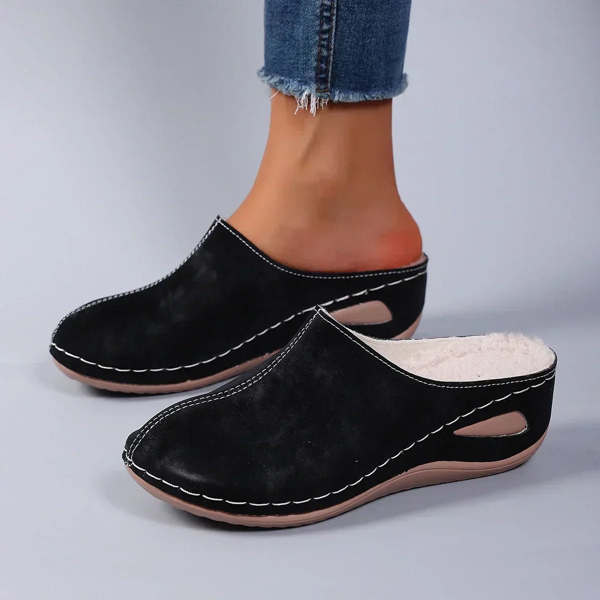 Noor Orthopedic Comfort Slippers – back view