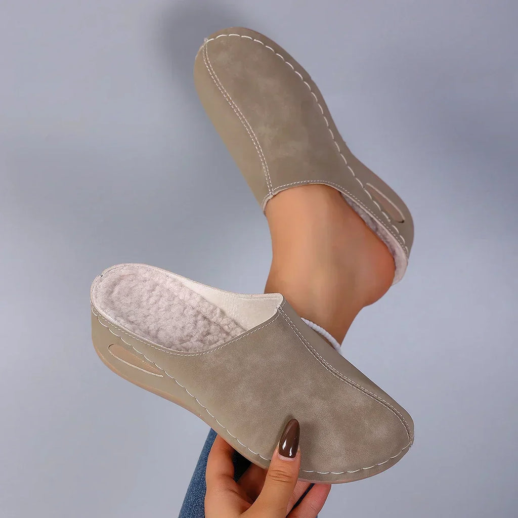 Noor Orthopedic Comfort Slippers – close-up