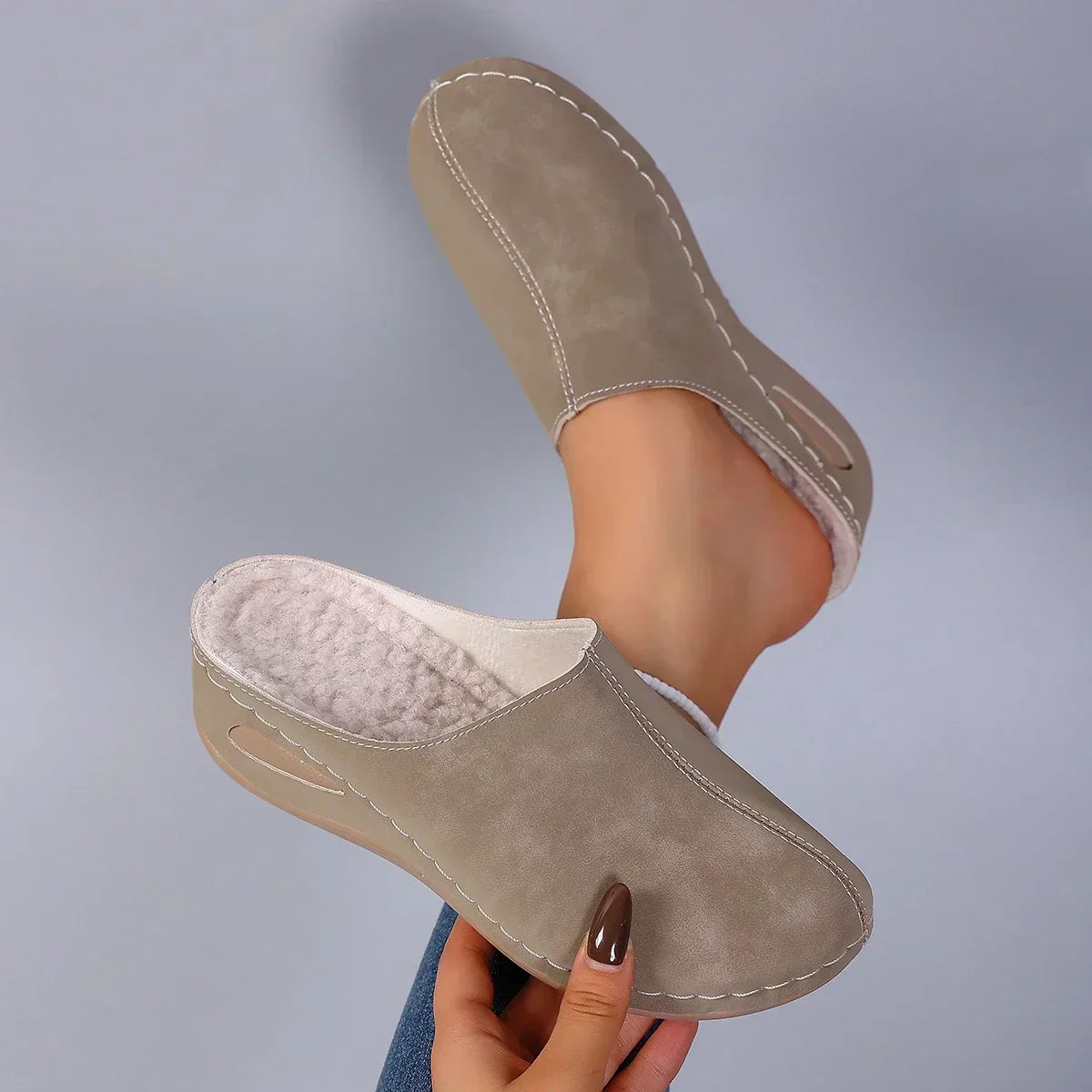 Noor Orthopedic Comfort Slippers – close-up