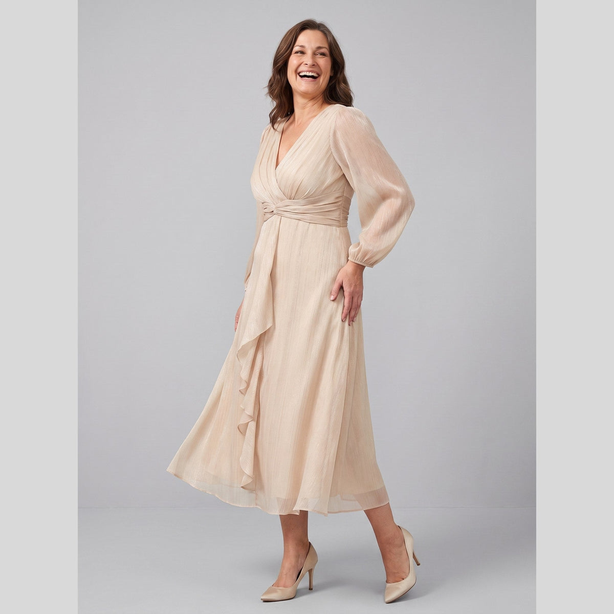 Noor | Twist-Knot Chiffon Dress by Vera Noir – in champagne