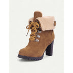 Ottilia | Fur-Trimmed Lace-Up Winter Boots – detail view