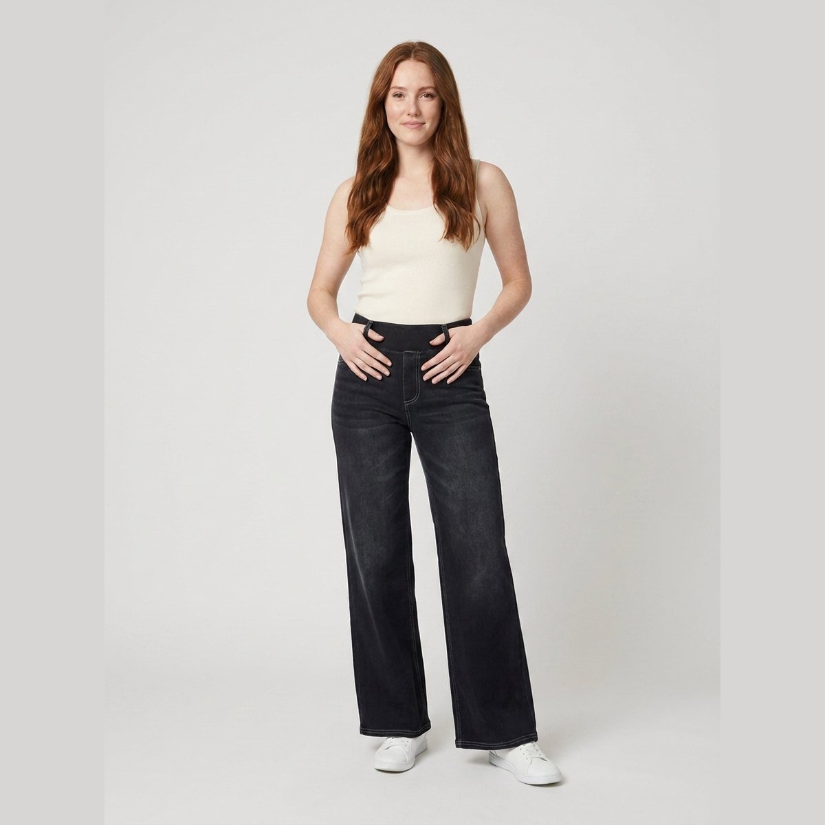 Piper | High-Waisted Wide-Leg Jeans – front view – dark gray