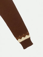 Pumpkin Sweater – close-up
