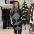 Queliravine Graphic Sweater & Skirt Duo – front view