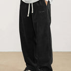 Reid | Relaxed Straight-Leg Pants – front view
