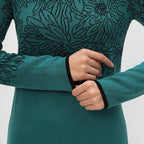 Rhoselavessa Printed V-Neck Dress – close-up
