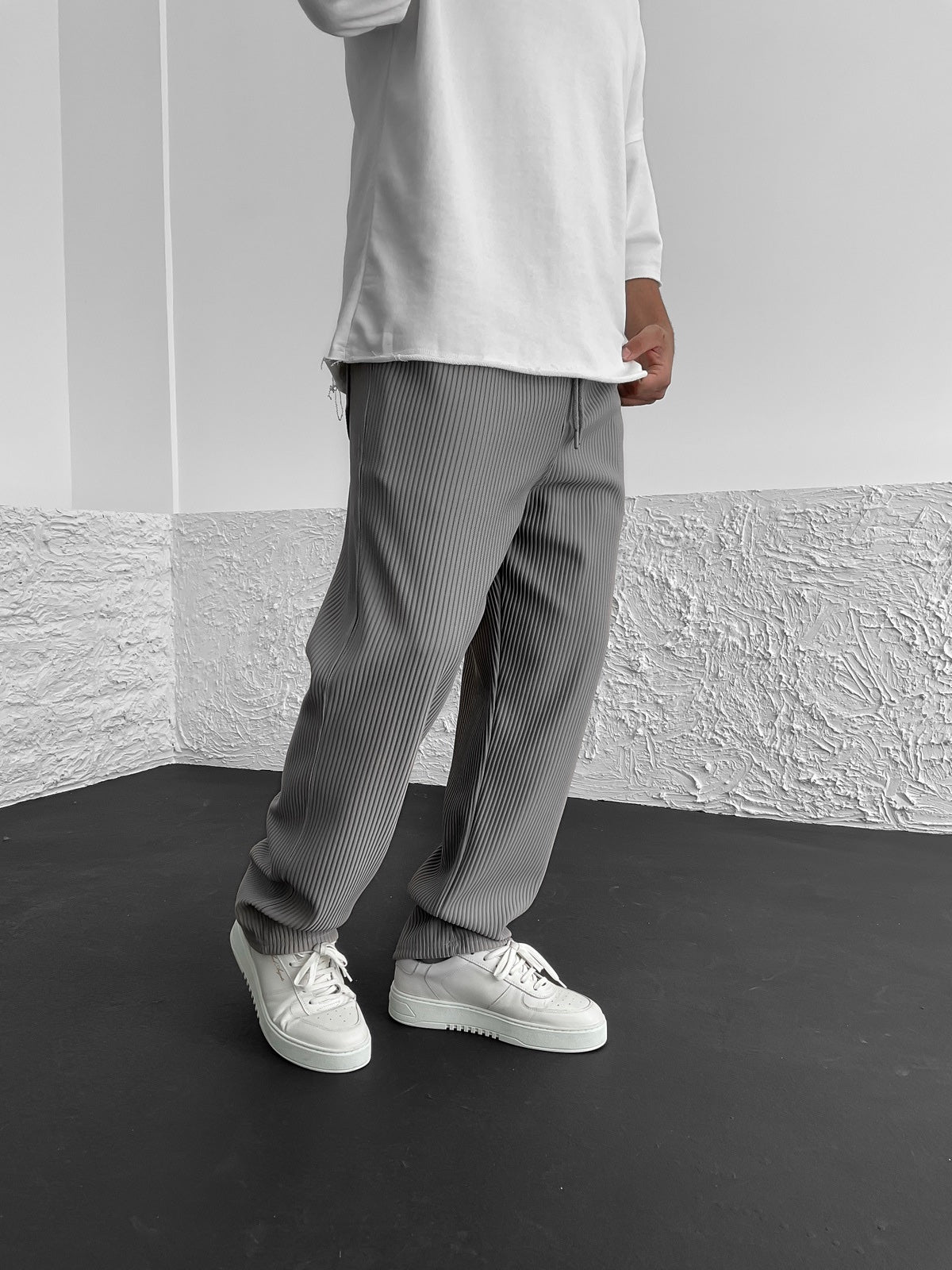 Rive Ribbed Relaxed Fit Trousers – front view