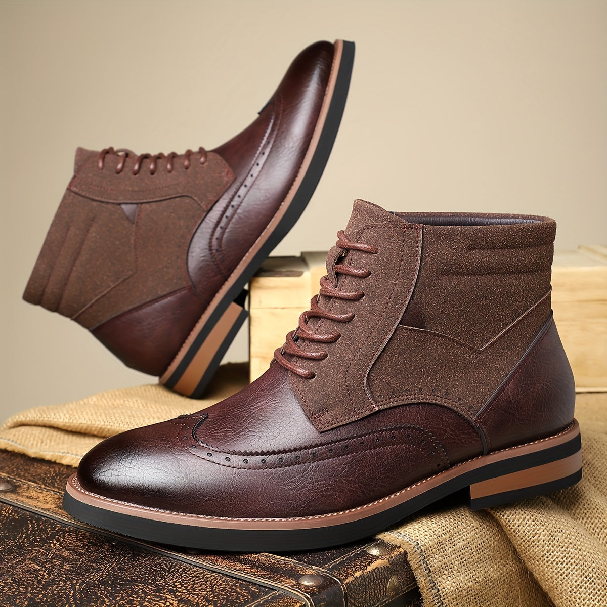 Rolando | Classic Wingtip Ankle Boots – detail view